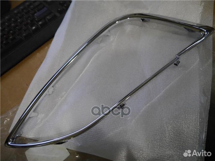 865812Y000 молдинг фары противотуманной левойH