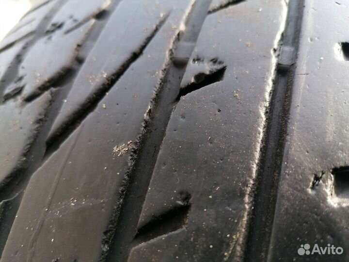 Continental ContiCrossContact UHP 235/65 R17 104V