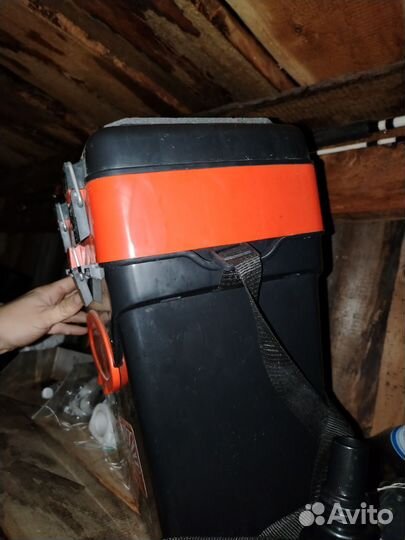 Ящик для зимней рыбалки