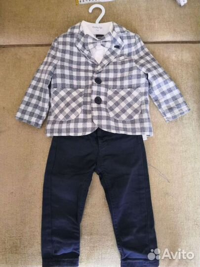 Костюм тройка