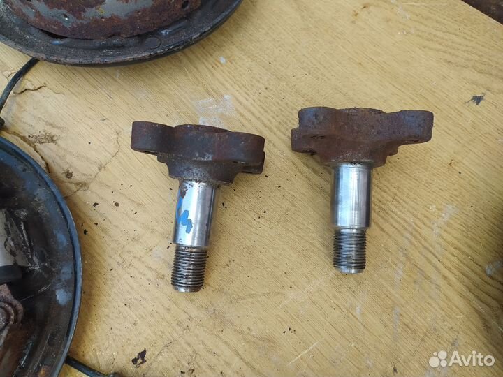 Nissan Almera G15 тормозные барабаны