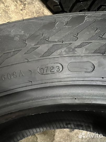 Nokian Tyres Hakkapeliitta 9 SUV 265/55 R19