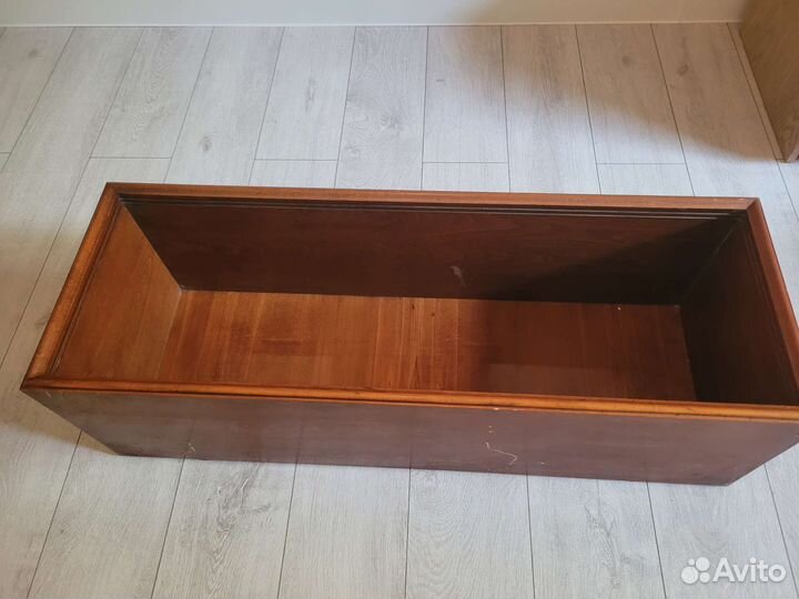 Полка книжная