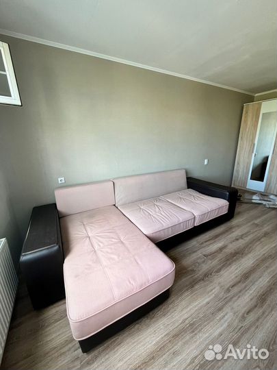 Угловой диван