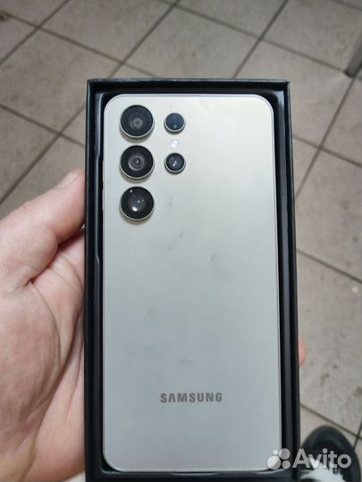 Samsung Galaxy S24 Ultra, 12/256 ГБ