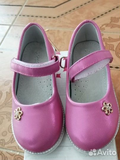 Туфли для девочки 25 размер