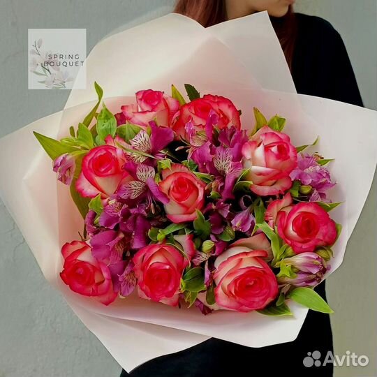 Букет пионовидные розы