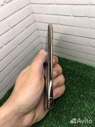 iPhone XS 64gb gold