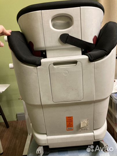 Автокресло britax romer