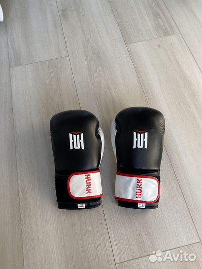 Боксерские перчатки 14 oz