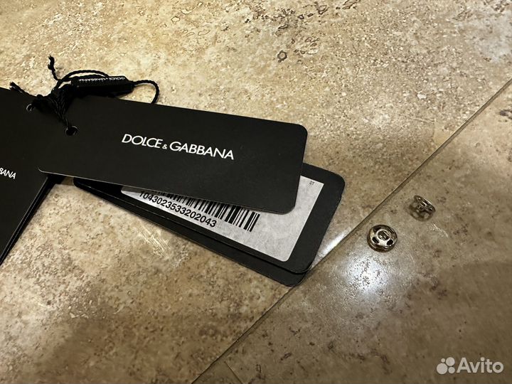 Пуговица заклепки от детского боди Dolce Gabbana