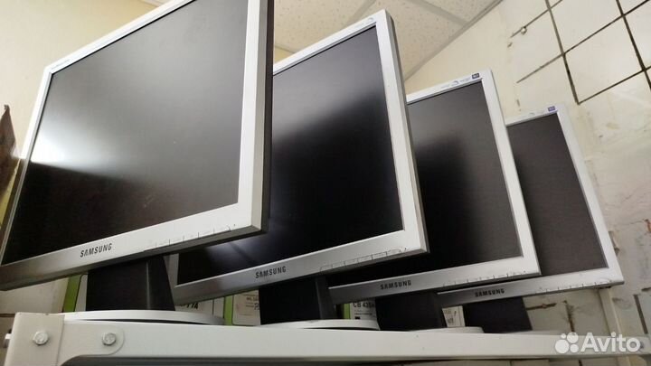 Мониторы Samsung, Acer