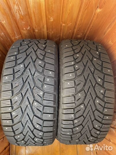 Gislaved Euro Frost 2 235/45 R17