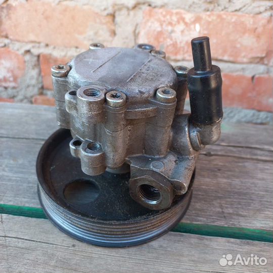 Насос гур Ларгус К4М