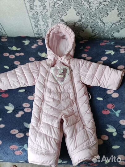 Зимний комбинезон для девочки
