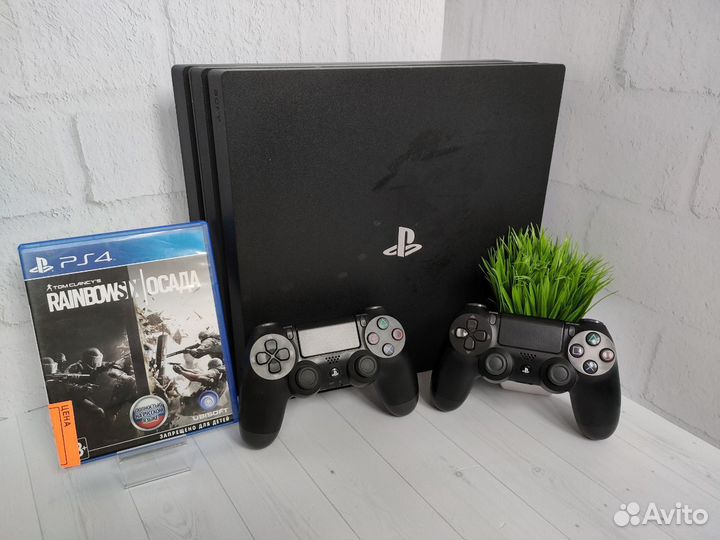 PS4 pro 2геймпада игры