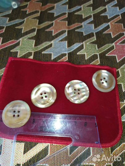 Пуговица винтаж натуральный перламутр