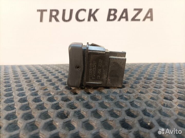 Кнопка смазочной системы Man TGA, Man TGS, Man TGX