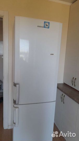 Холодильник бу beko
