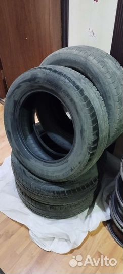 Viatti Strada Asimmetrico V-130 195/65 R15 H