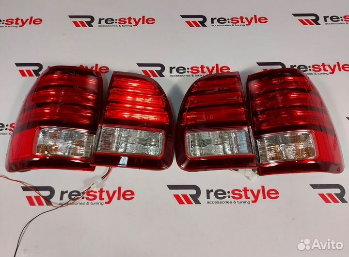 Фонари задние Toyota Land Cruiser Cygnus