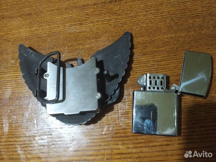 Пряжка для ремня с зажигалкой