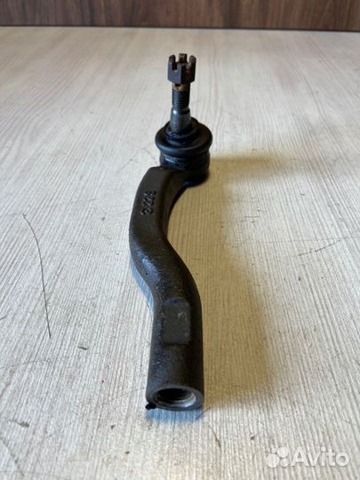 Рулевой наконечник правый Toyota Corolla 180