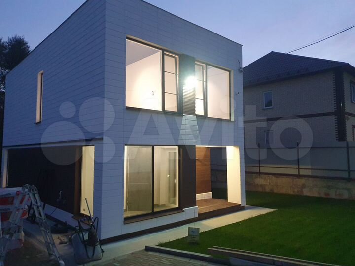 Коттедж 140 м² на участке 6,2 сот.