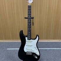 Fender Stratocaster Japan MIJ электрогитара