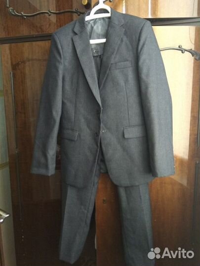 Костюм школьный