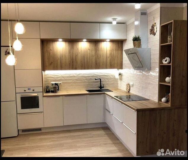 Кухня угловая с островом