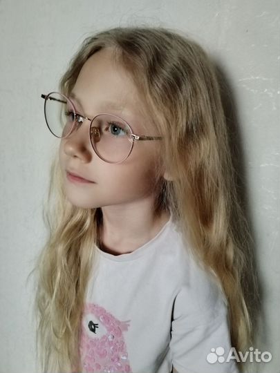 Детские коррекционные очки: (минус 1,5 и мин1,75)