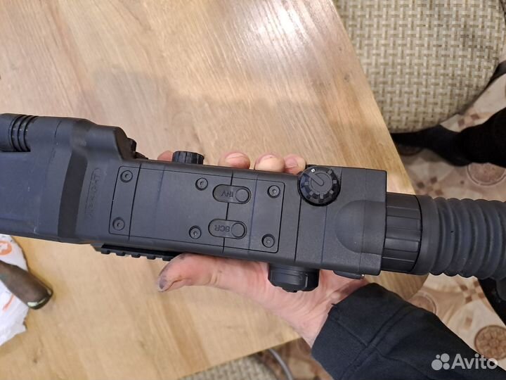 Цифрой прицел день ночь