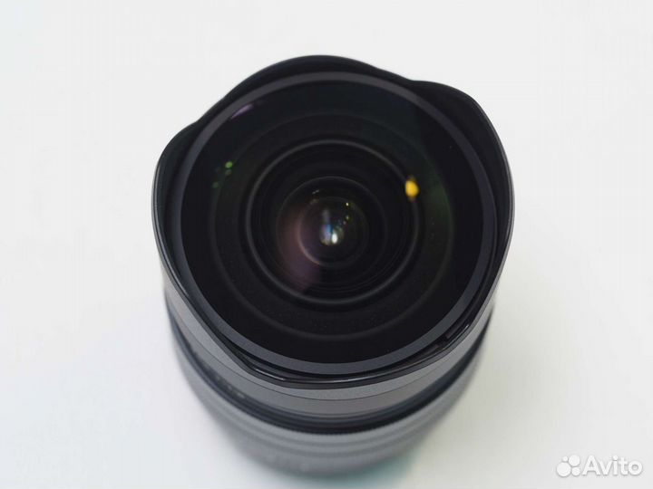 Новый Olympus 8/1.8 на гарантии