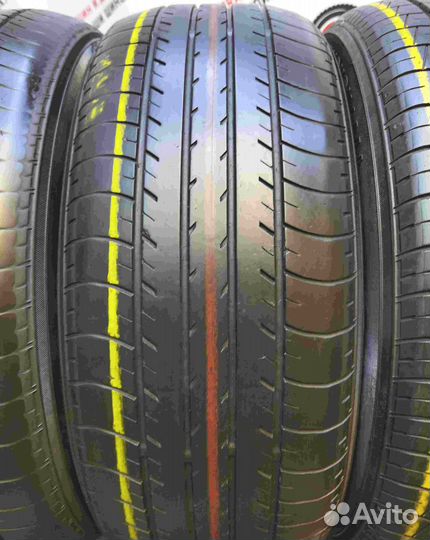 Yokohama BluEarth E70 215/55 R17 94V