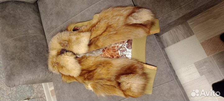 Меховая жилетка лиса