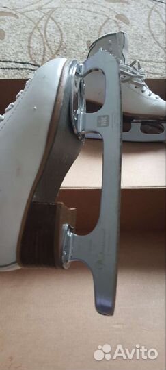 Фигурные коньки graf prestige