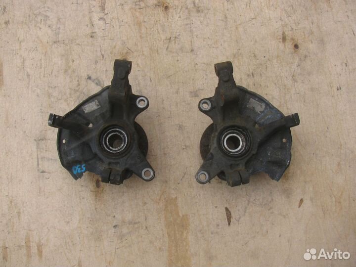 Ступица поворотный кулак Mazda MPV LW lwew LW5W