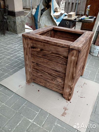 Кашпо для цветов из дерева, высота 60см