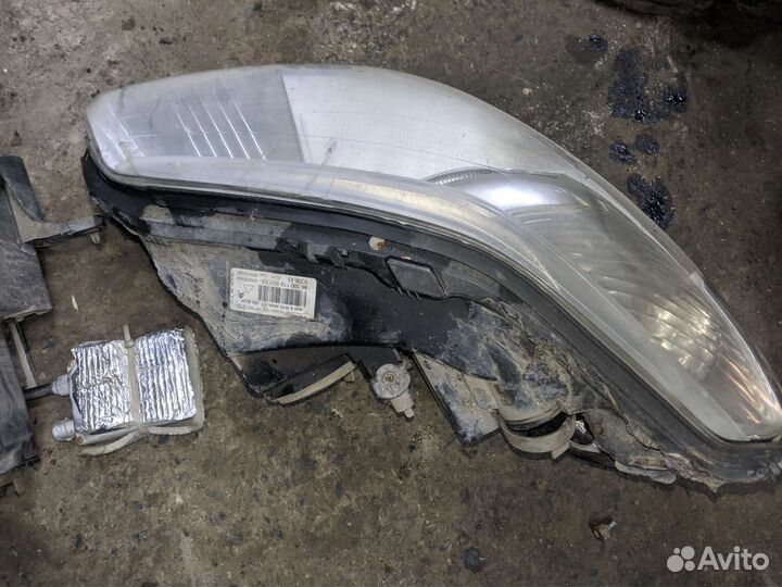 Фара передняя Citroen C5