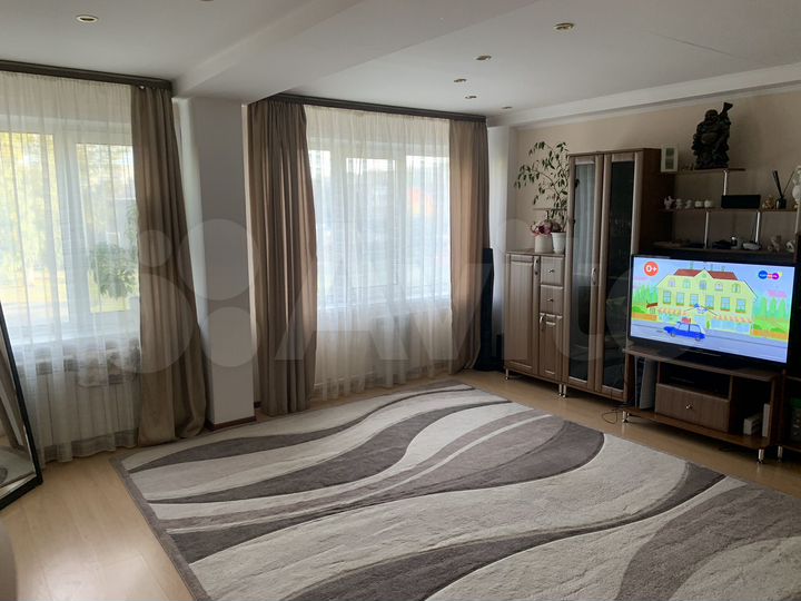 3-к. квартира, 76,8 м², 2/9 эт.