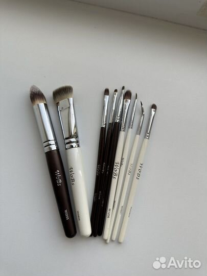 Кисти для макияжа Wobs