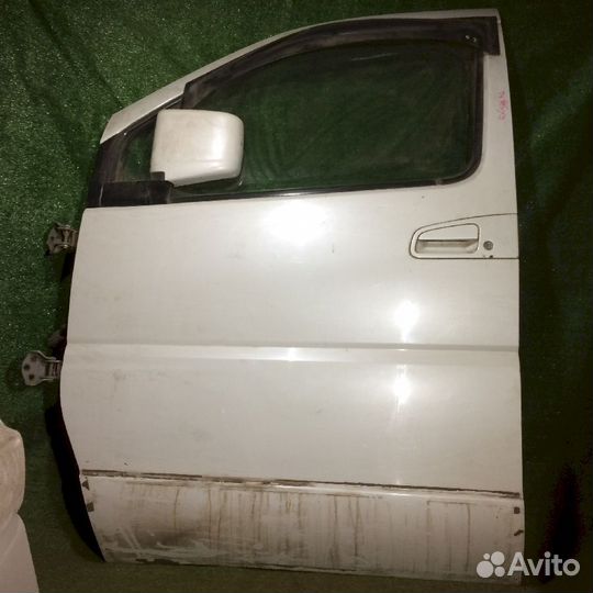 Дверь передняя левая nissan Elgrand ALE50 Перламут