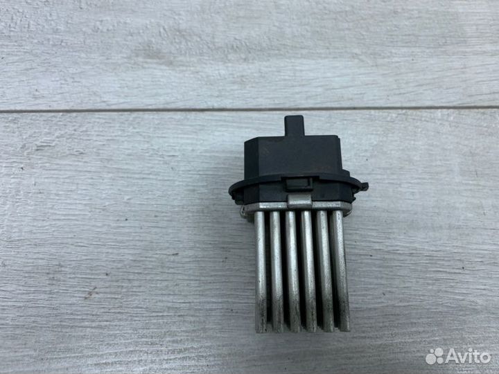Реостат печки Peugeot 307 универсал 9HX (DV6ated4)
