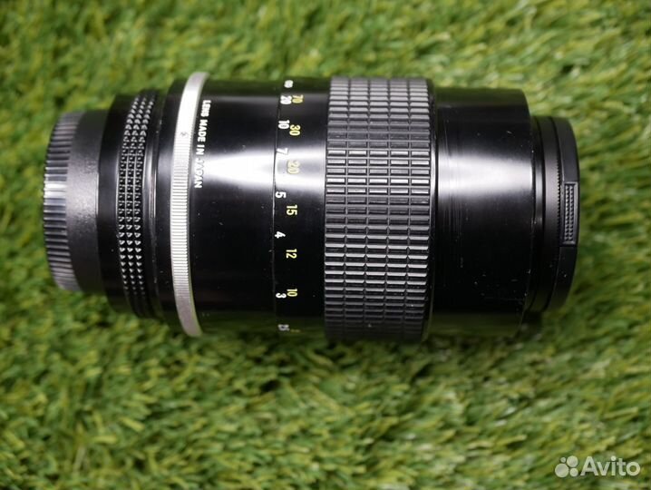 Nikon nikkor 135mm f2,8 светлый портретный