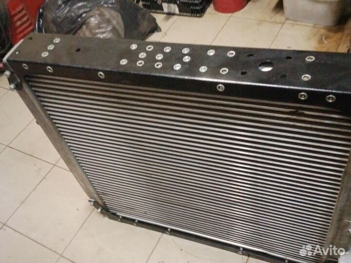 Радиатор охлаждения маз