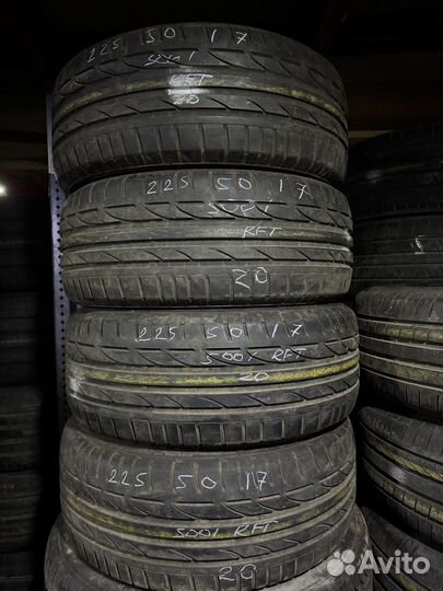 Bridgestone Potenza S001 225/50 R17
