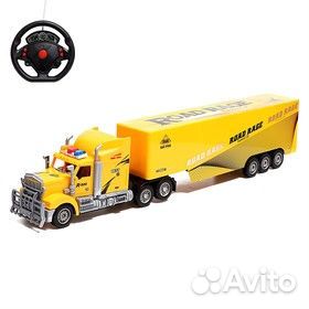 Машины, фуры на пульте упраления