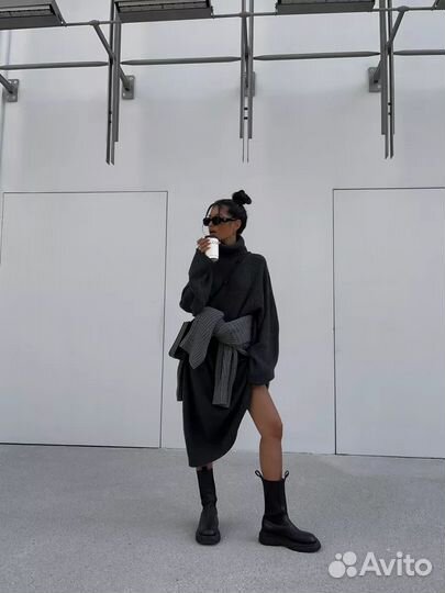 Платье теплое вязаное 44