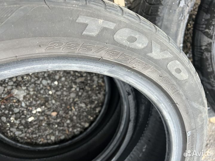 Toyo Eclipse 225/45 R17